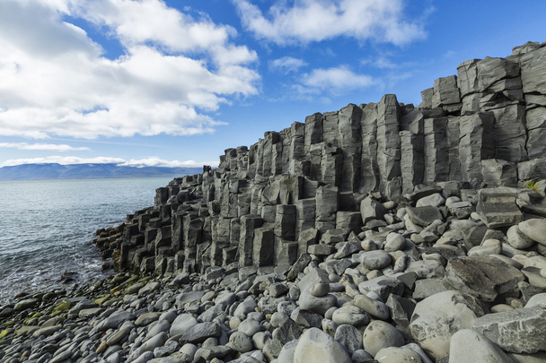 岩の形成 Reynisdrangar オルハン ・ パイプ - 写真・画像