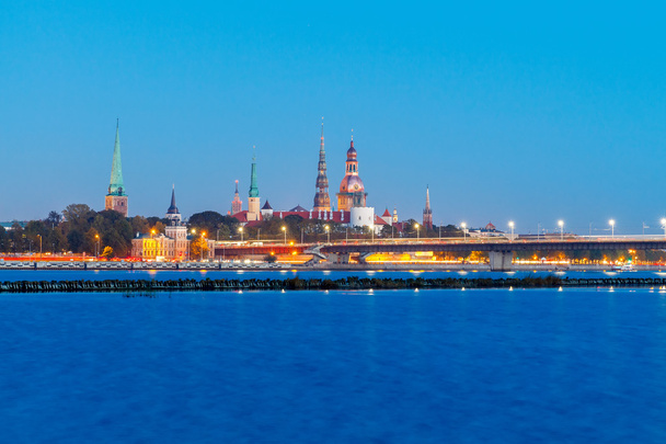Vista Riga al tramonto
. - Foto, immagini