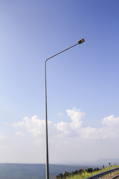 utcai lámpa kék ég - Fotó, kép