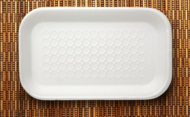 Üres fehér műanyag élelmiszer konténer - Fotó, kép