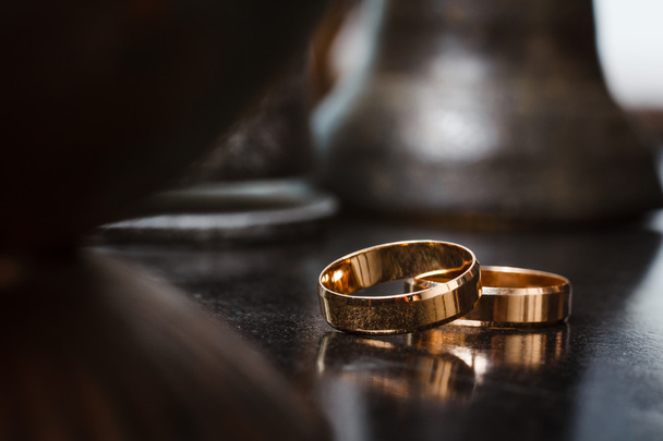 Belos anéis de casamento
 - Foto, Imagem