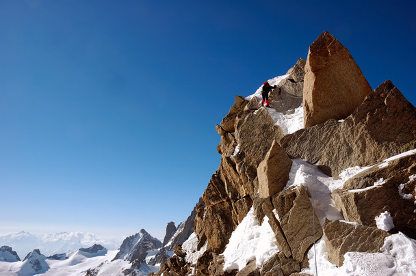 Escalador masculino en Mont Blanc
 - Foto, imagen