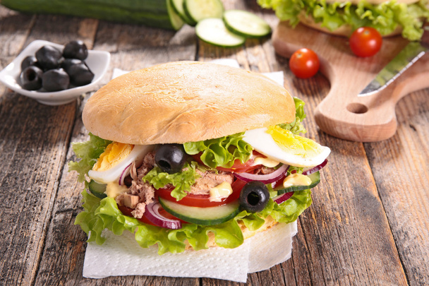 pan bagnat sandwich - Фото, изображение