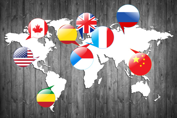 Bandiere di diversi paesi sulla mappa bianca
. - Foto, immagini