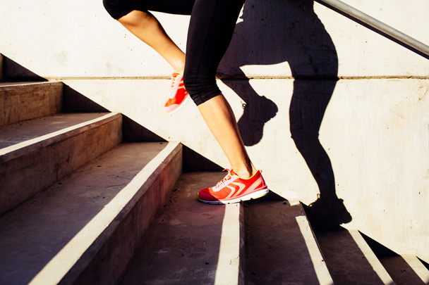 Interval training on stairs - Foto, afbeelding