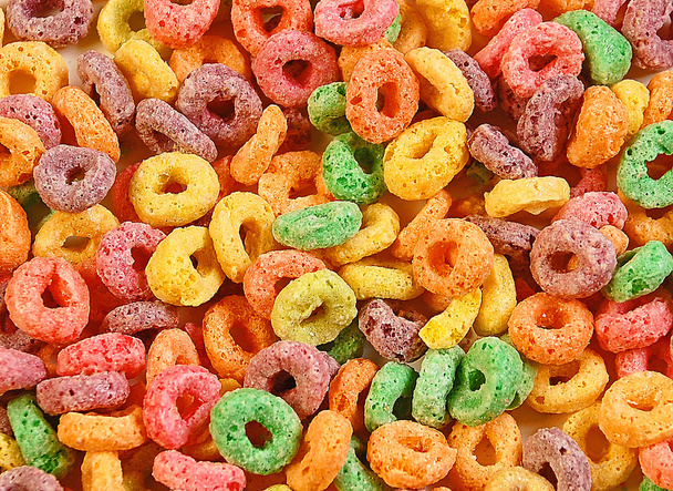 Colorido cereal de desayuno
 - Foto, imagen