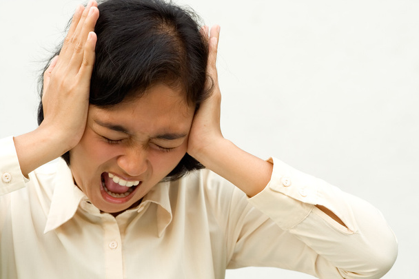 Mujer de negocios étnicos estrés y dolor de cabeza
 - Foto, Imagen