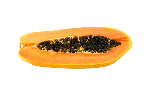 Papaya frutta tagliato metà su sfondo bianco
. - Foto, immagini