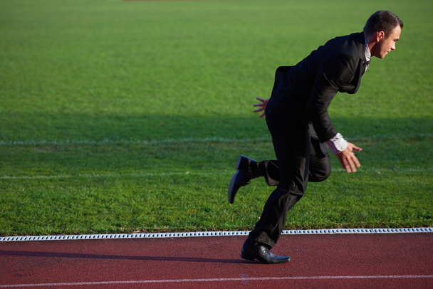businessman ready to sprint - Photo, Image