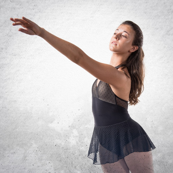 Teini-ikäinen balettitanssija
 - Valokuva, kuva