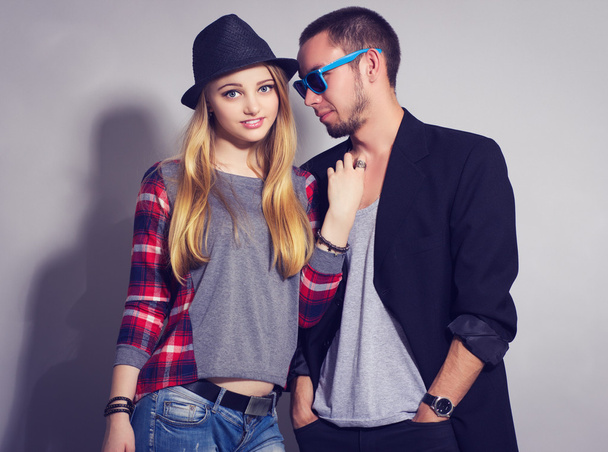 Hipster chico y chica
. - Foto, imagen