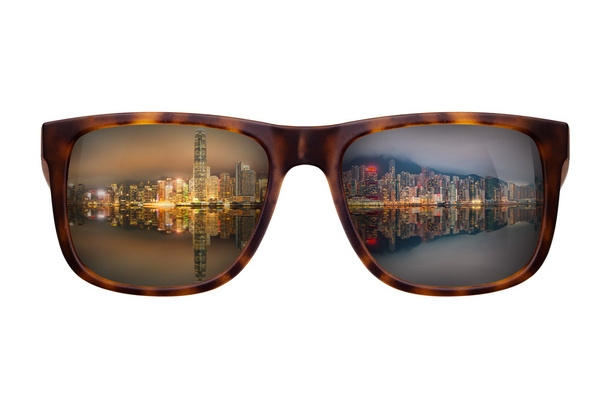 Γυαλιά ηλίου με όμορφη πανοραμική θέα του Hong Kong - Φωτογραφία, εικόνα