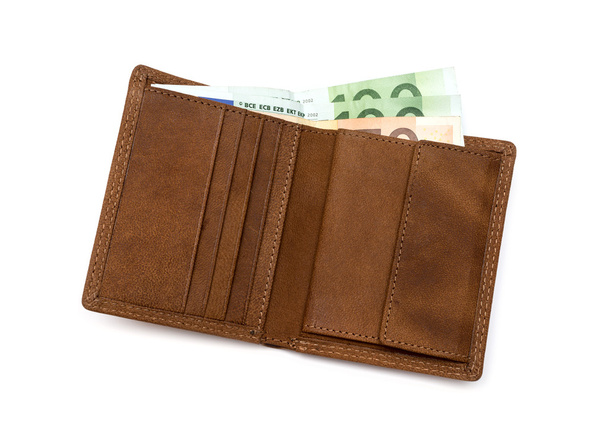 Carteira de couro marrom com dinheiro isolado no fundo branco
 - Foto, Imagem