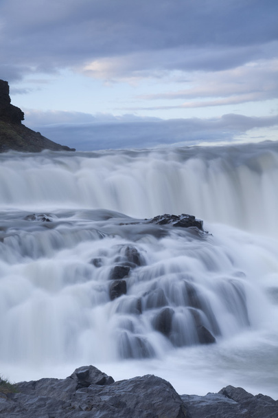 Gullfoss, Islannin vesiputous
 - Valokuva, kuva