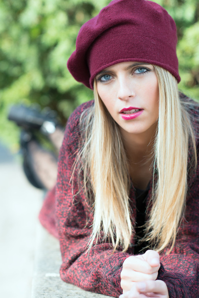 Beautiful girl with long blond hair and blue eyes - 写真・画像
