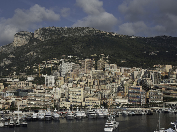 Monaco merellä
 - Valokuva, kuva