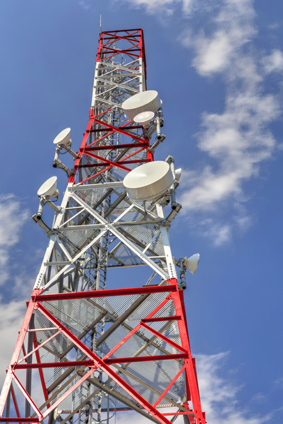 antena de comunicação torre
 - Foto, Imagem