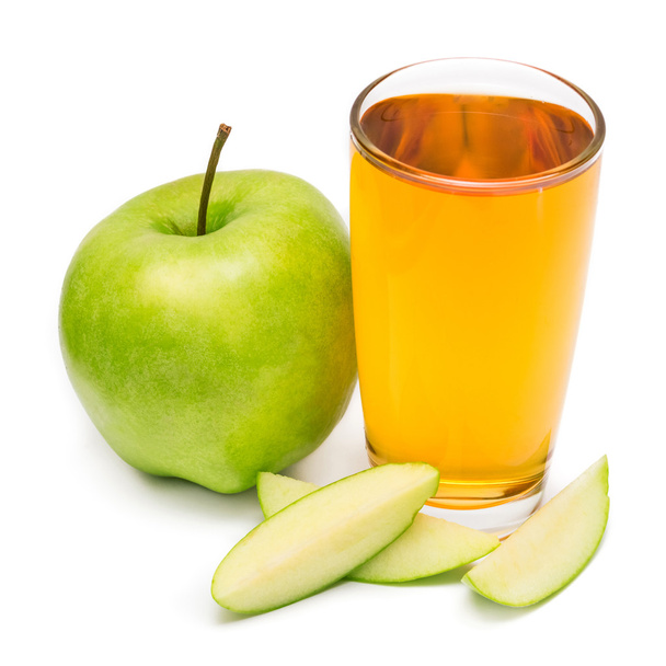 Suco de maçã e fatias de maçã
 - Foto, Imagem