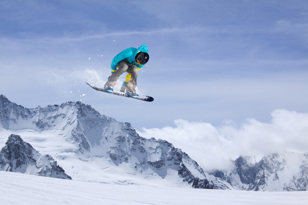 pływające snowboardzista gór, sportów ekstremalnych - Zdjęcie, obraz