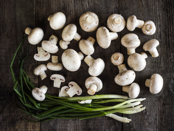 champignon and young onion - 写真・画像