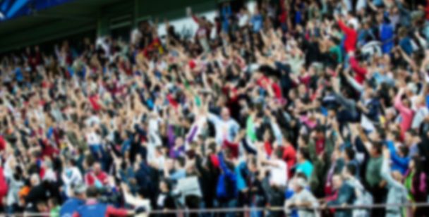 Размытый фон толпы людей на стадионе
 - Фото, изображение