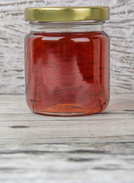 Maple Syrup In Mason Jar - 写真・画像
