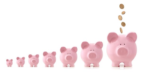 Crecimiento de la inversión - Piggy Banks
 - Foto, Imagen
