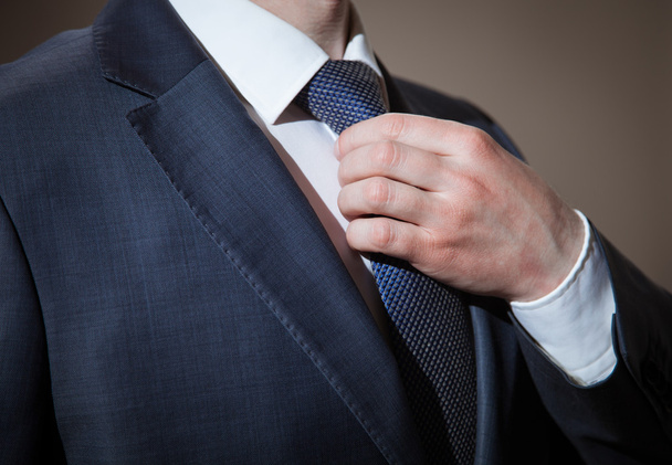 Elegant businessman in formal suit - Fotó, kép