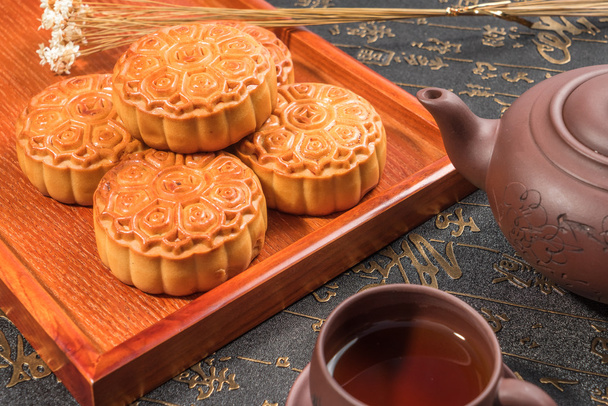 Moon cakes for the Chinese Mid-autumn festival - Valokuva, kuva