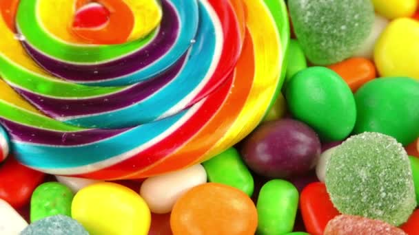 Cukierki słodkie przekąski Sugarly na patyku deser galaretka - Materiał filmowy, wideo