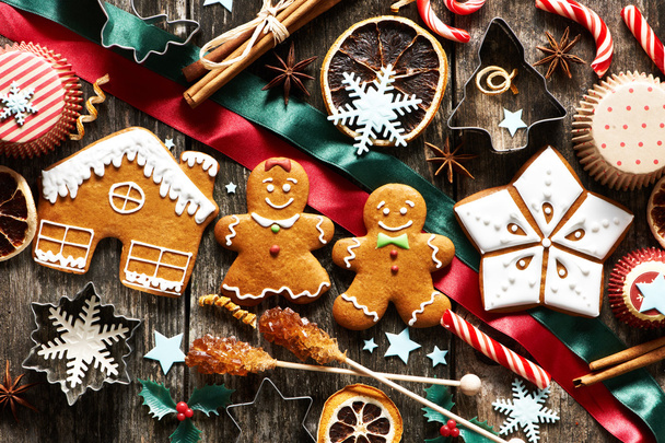 Kerstmis zelfgemaakte peperkoek koekjes - Foto, afbeelding