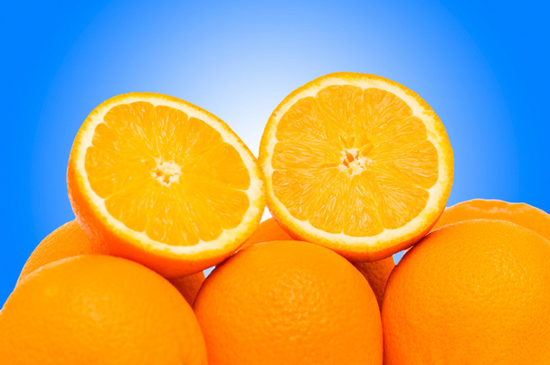 Oranges on the gradient background - Photo, Image