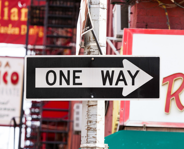 One Way sinal de rua em Nova York
 - Foto, Imagem