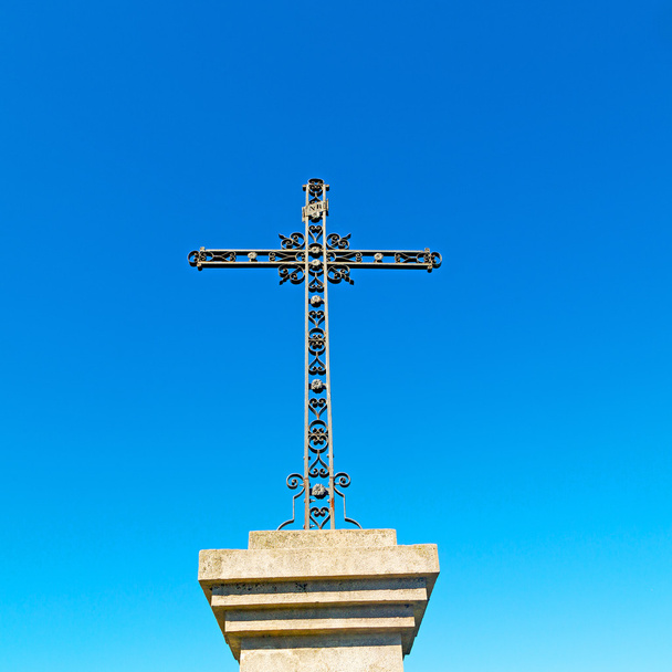 ιερός σταυρός καθολικό Περίληψη στην Ιταλία Ευρώπη και το ba ουρανό - Φωτογραφία, εικόνα