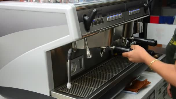 Thai people made coffee by Coffee machine - Footage, Video