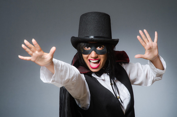Žena kouzelník v legrační koncept - Fotografie, Obrázek