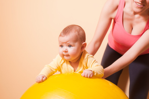The Baby exercises - Foto, imagen