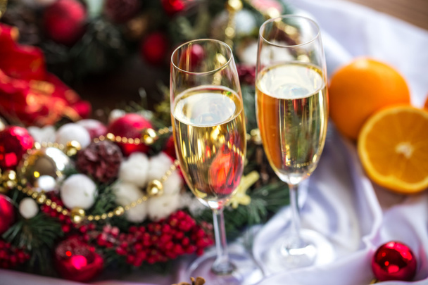 champagne glasses and christmas decorations - Fotoğraf, Görsel
