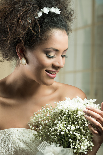 Portrait of beautiful exotic latin bride wearing white dress - Zdjęcie, obraz