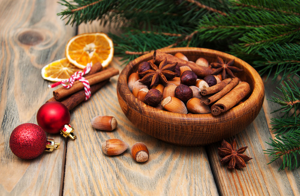 nuts and spices for christmas cake - Zdjęcie, obraz