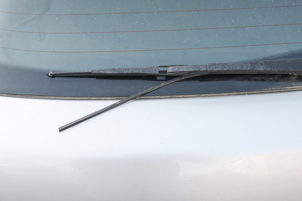 windshield wiper broken - Photo, Image