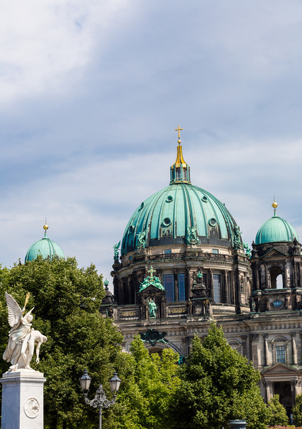 Berlin Cathedral görünümünü - Fotoğraf, Görsel