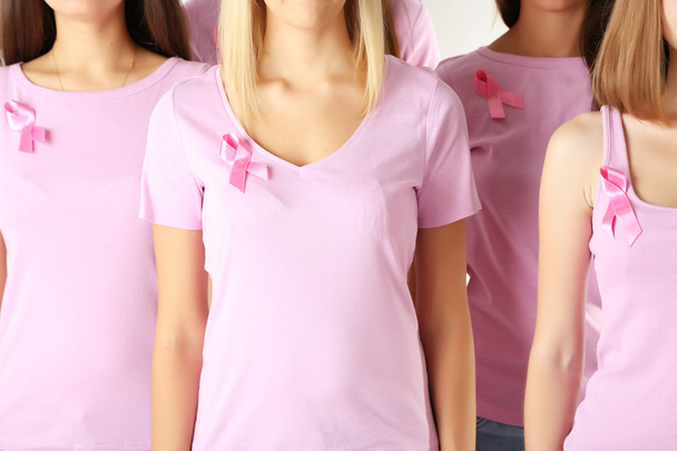 乳がんと女性  - 写真・画像