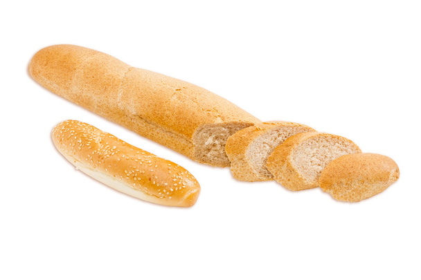 Μεγάλο Σιταρένιο ψωμί με πίτουρο και κουλούρι με σουσάμι - Φωτογραφία, εικόνα