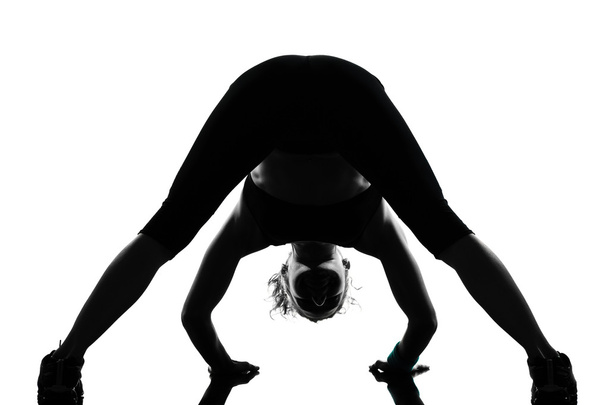Frauen-Training Stretching Fitness-Haltung - Foto, Bild