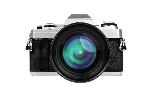 Ouderwetse retro camera met een grote lens geïsoleerd op wit - Foto, afbeelding