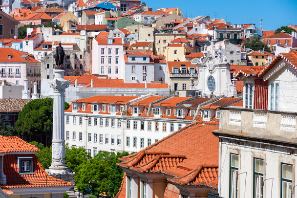 Προβολή της ιστορικής πόλης της Λισαβόνας, Portuga - Φωτογραφία, εικόνα