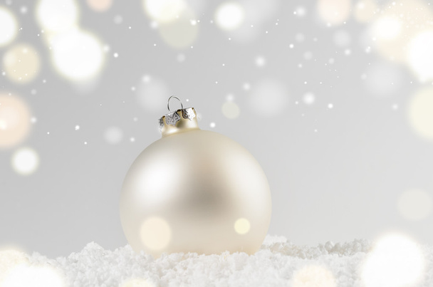 Bola decorativa de Navidad
 - Foto, imagen