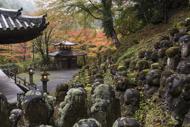 otagi nenbutsu-ji buddhistischer Tempel kyoto, Japan. - Foto, Bild