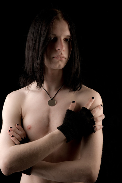 Young goth man on black - Fotoğraf, Görsel